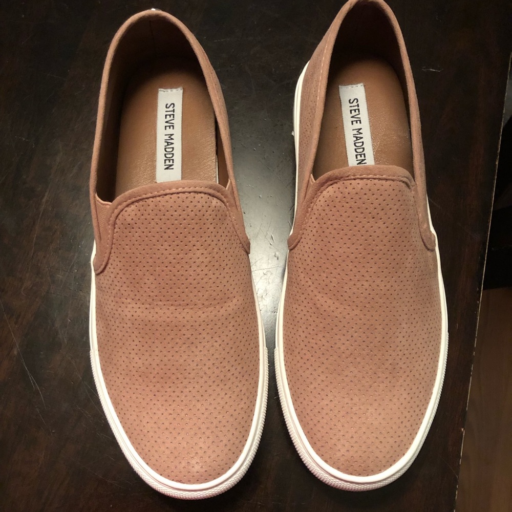 Steve Madden flats